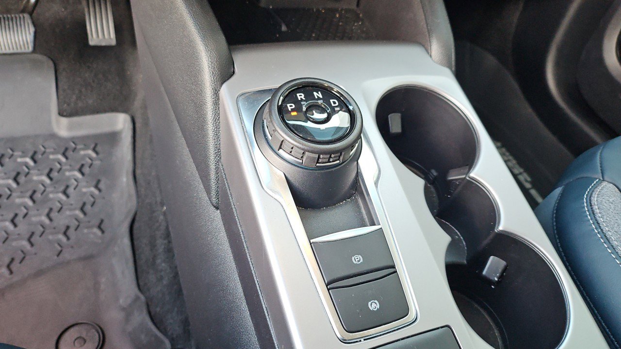 Used 2024 Ford Bronco Sport Outer Banks w/ Tech Package image 23