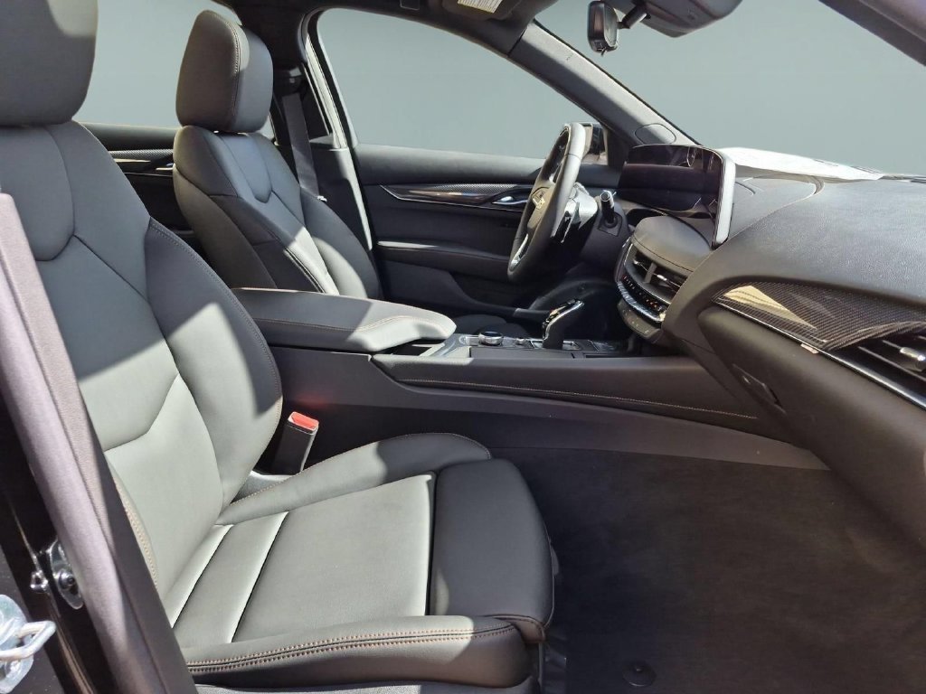 New 2026 Cadillac CT5 Sport w/ Technology Package RWD image 28