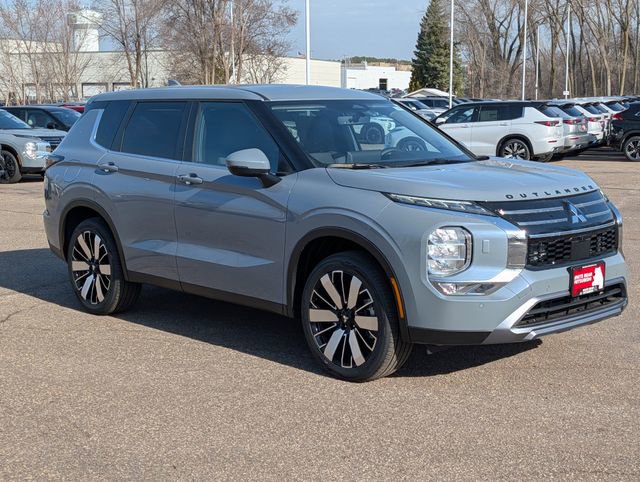 New 2026 Mitsubishi Outlander SE AWD/4WD image 1