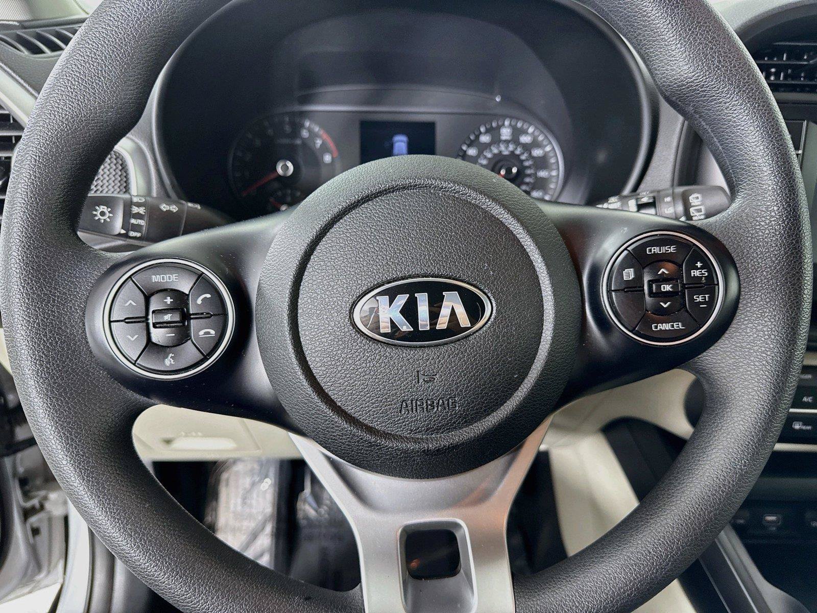 Used 2021 Kia Soul LX FWD image 14