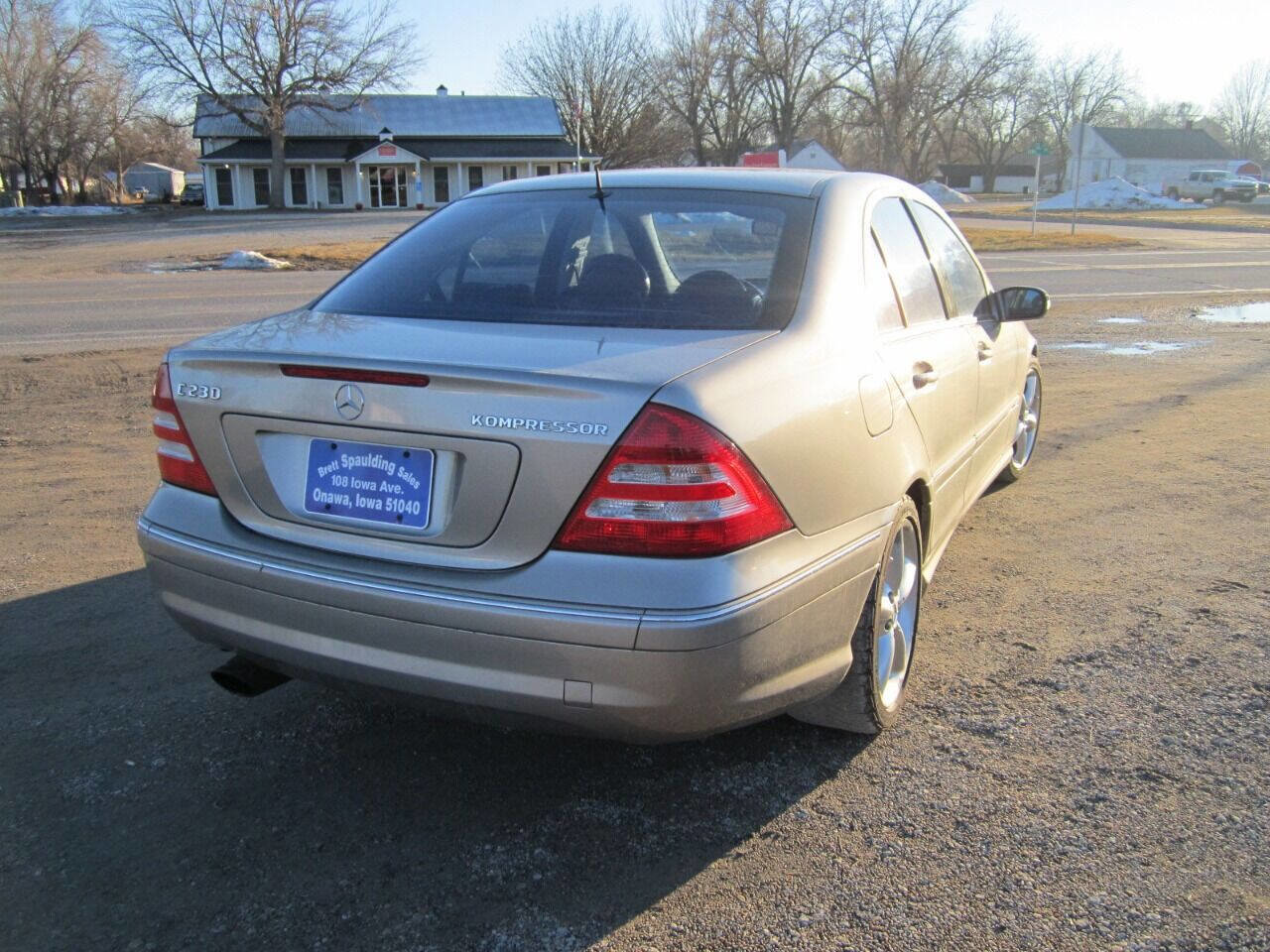 Used 2005 Mercedes-Benz C 230 Sedan image 3