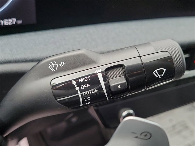 Used 2022 Kia EV6 Wind image 15