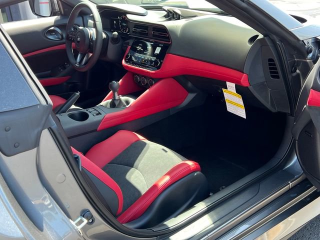 New 2025 Nissan Z Performance w/ Floor Mat Package RWD image 23
