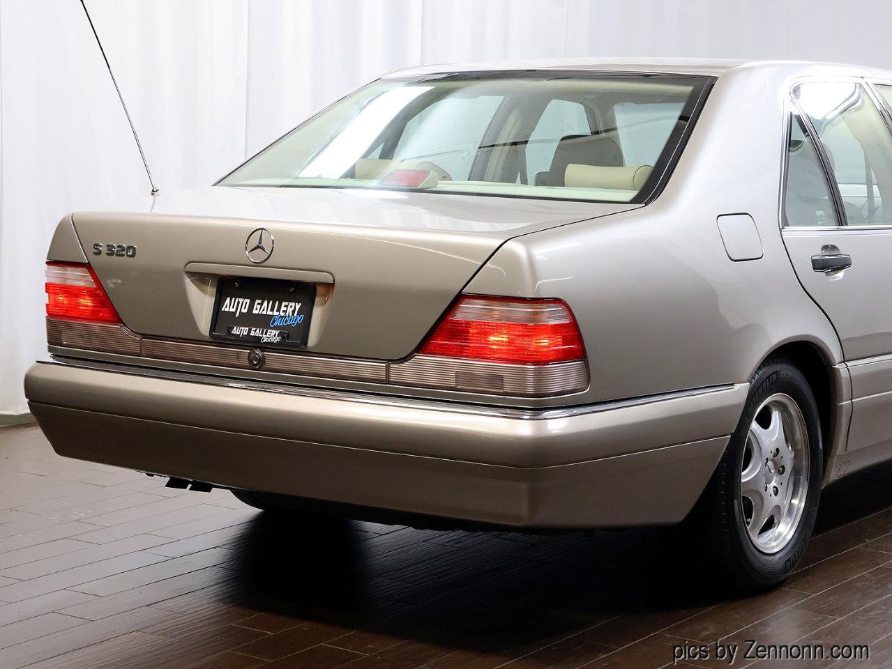 Used 1999 Mercedes-Benz S 320 image 17
