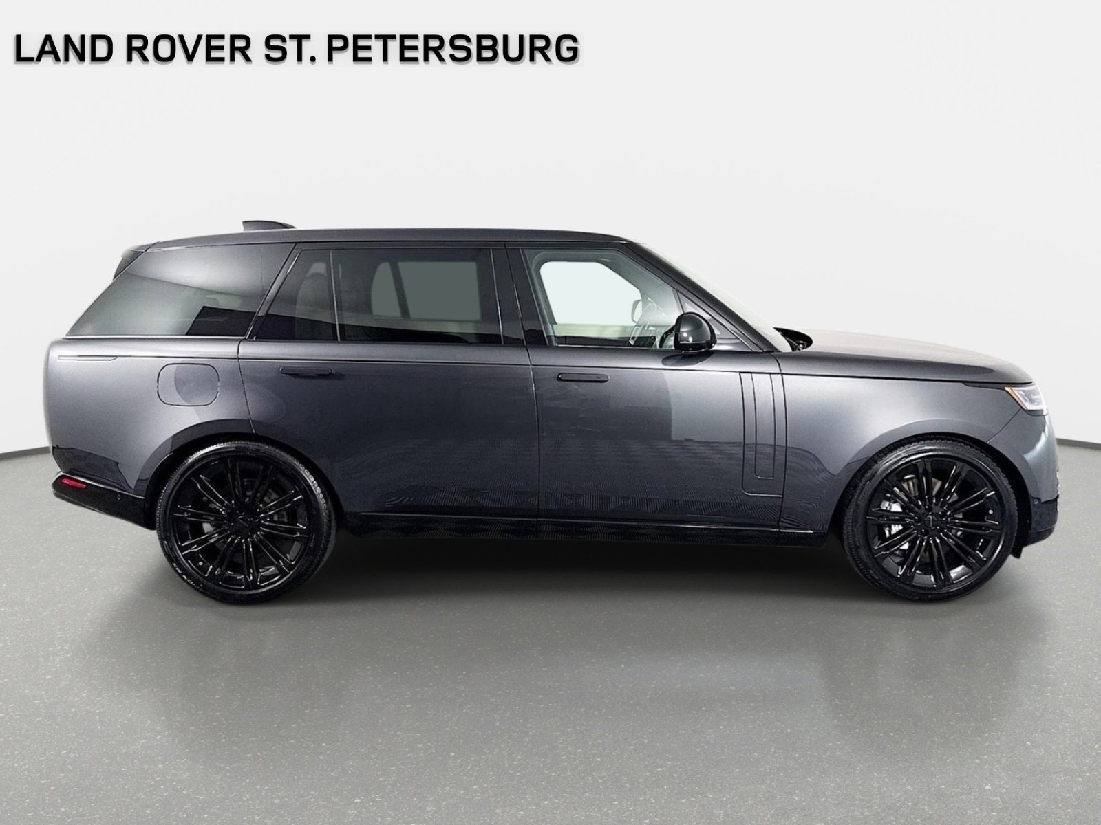 New 2026 Land Rover Range Rover Long Wheelbase SE AWD/4WD image 4