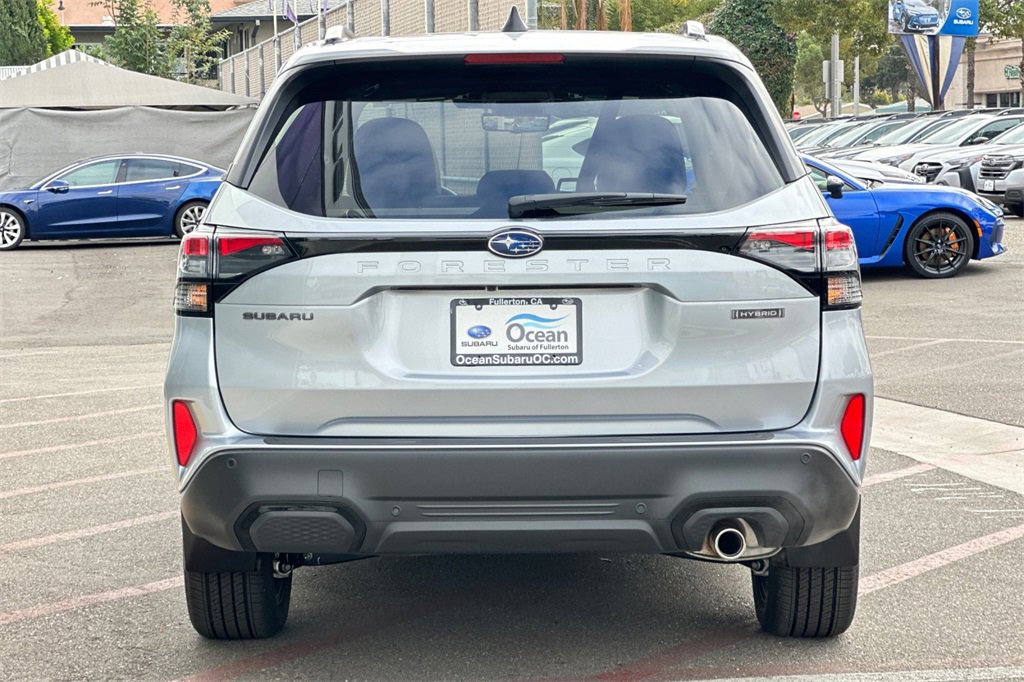 New 2025 Subaru Forester Touring image 6