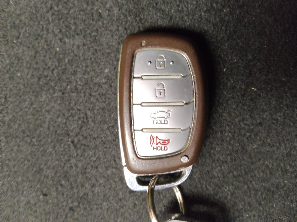 Used 2017 Hyundai Sonata Limited w/ Ultimate Package 04 FWD image 32
