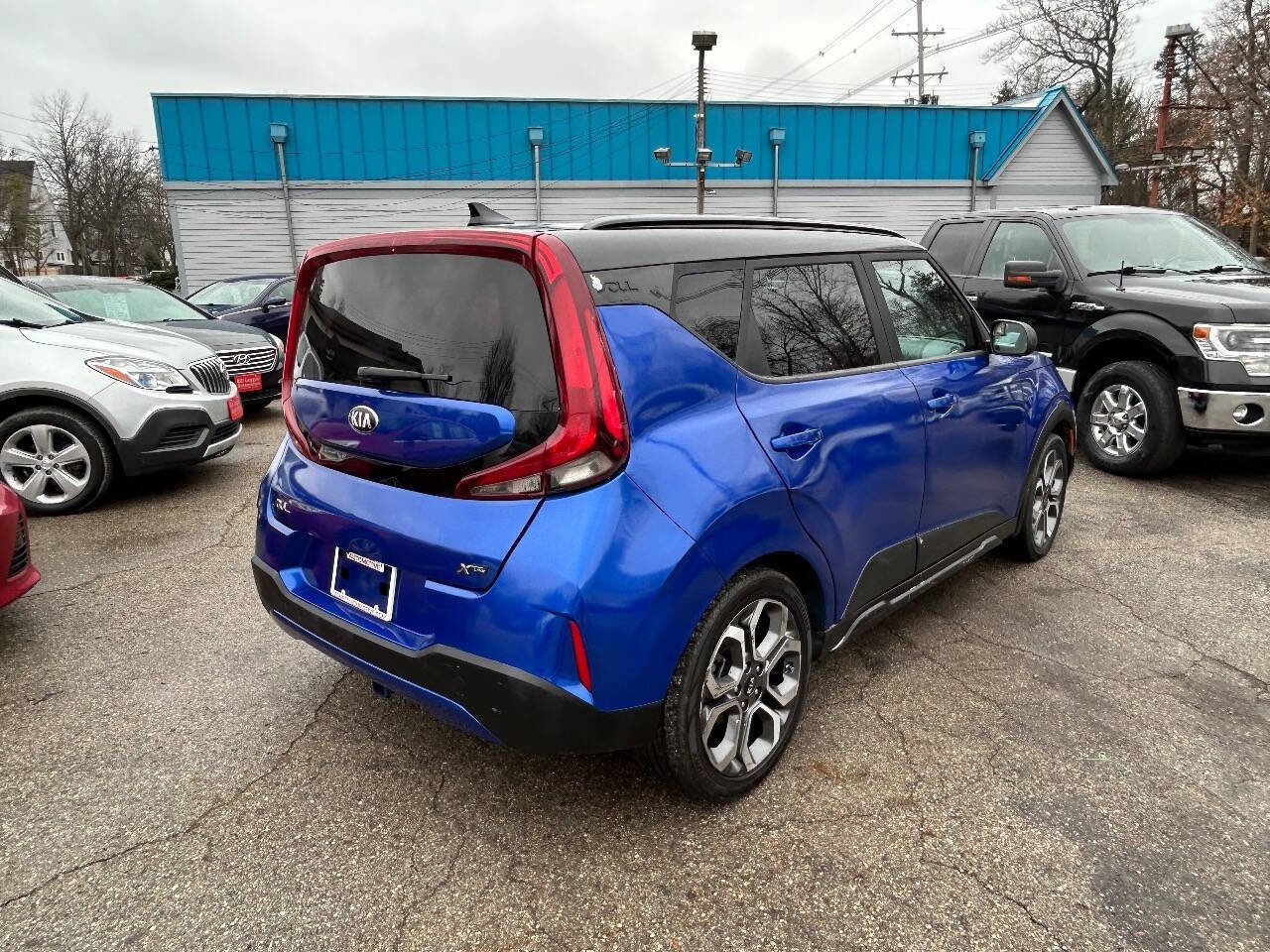 Used 2021 Kia Soul X-Line image 11