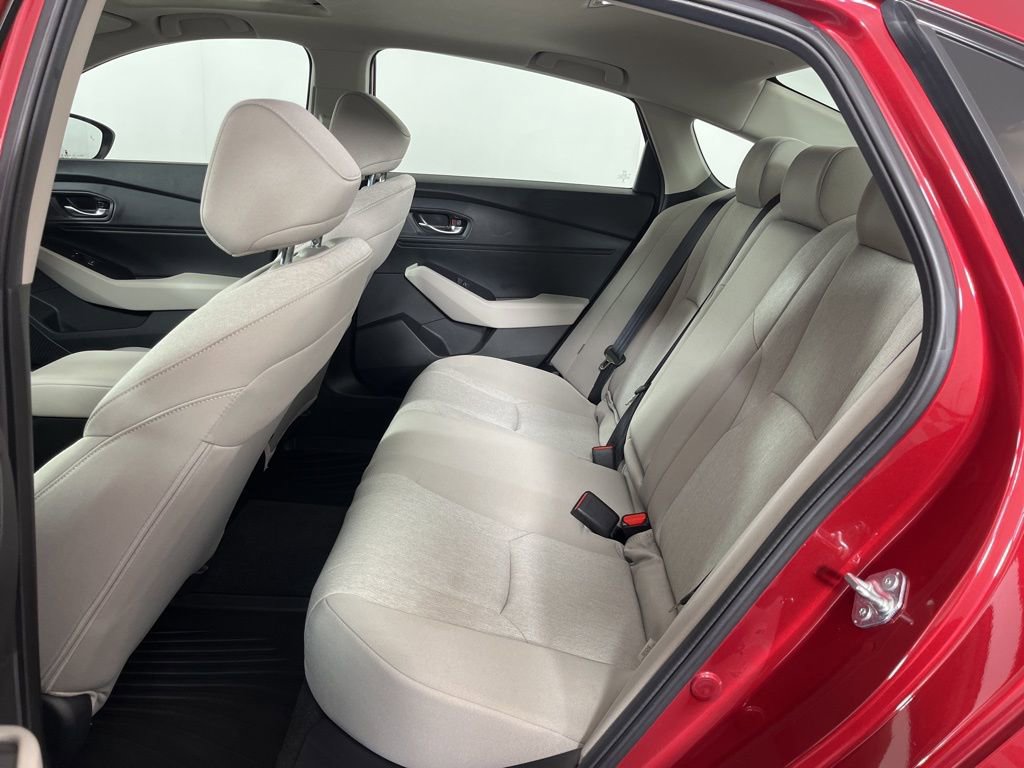 Certified 2025 Honda Accord SE image 20