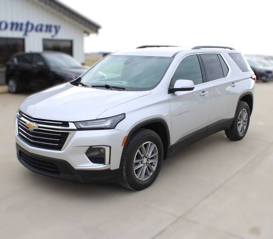 Used 2022 Chevrolet Traverse LT w/ LPO, Floor Liner Package