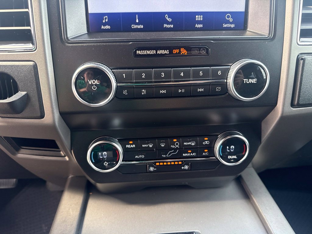 Used 2020 Ford Expedition XLT RWD image 25