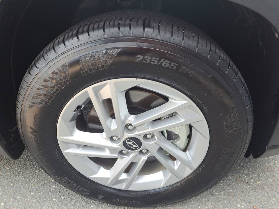 Used 2026 Hyundai Tucson SE FWD image 19