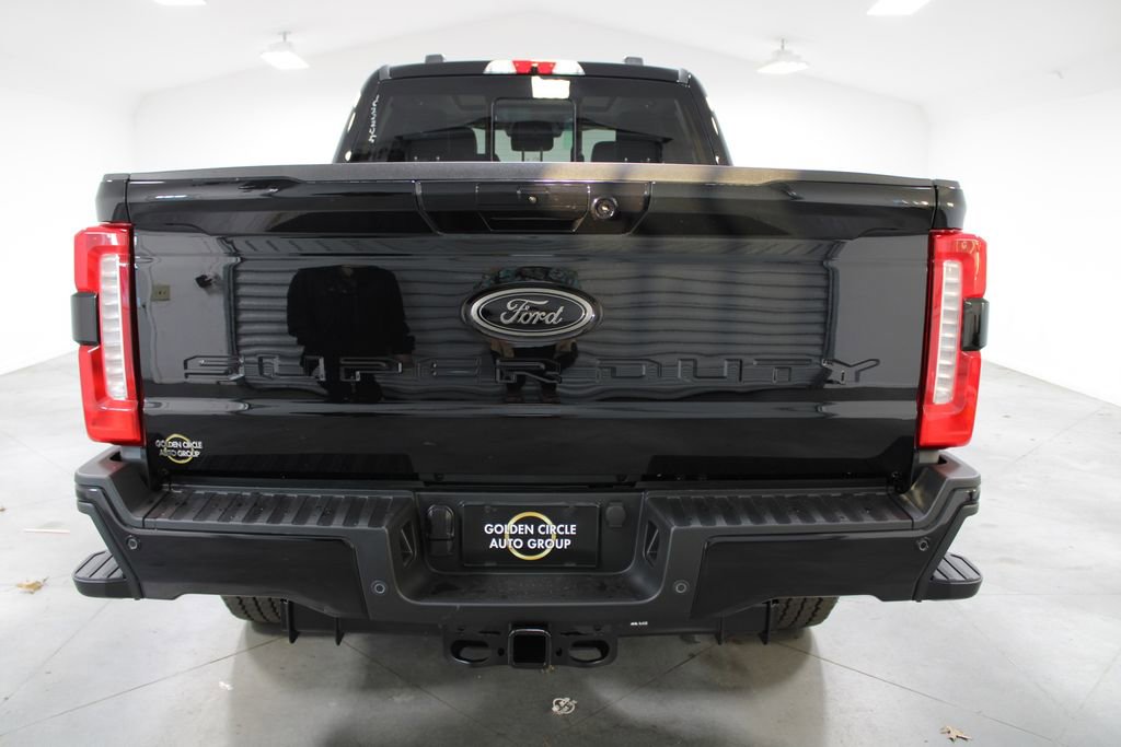 New 2026 Ford F250 Lariat w/ Black Appearance Package image 7
