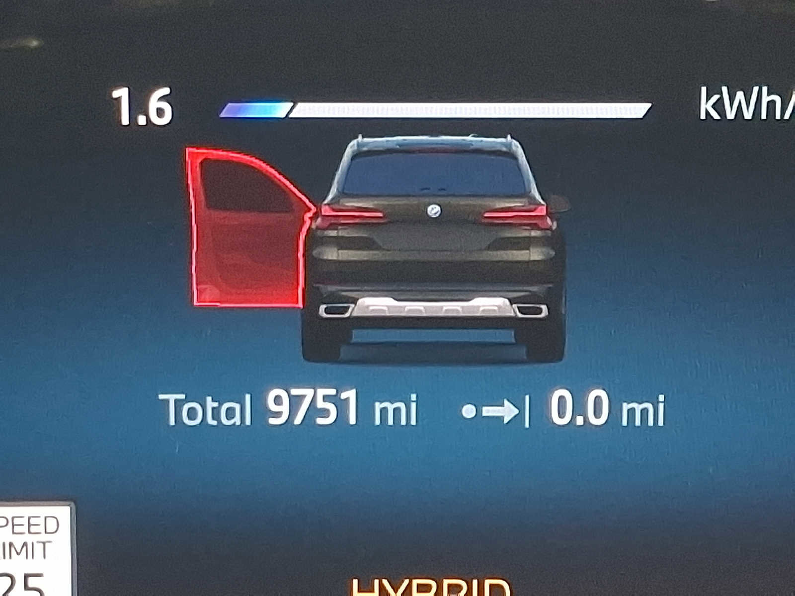 Used 2025 BMW X5 xDrive50e w/ Premium Package image 21