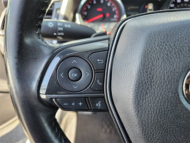 Used 2020 Toyota Camry XSE image 27