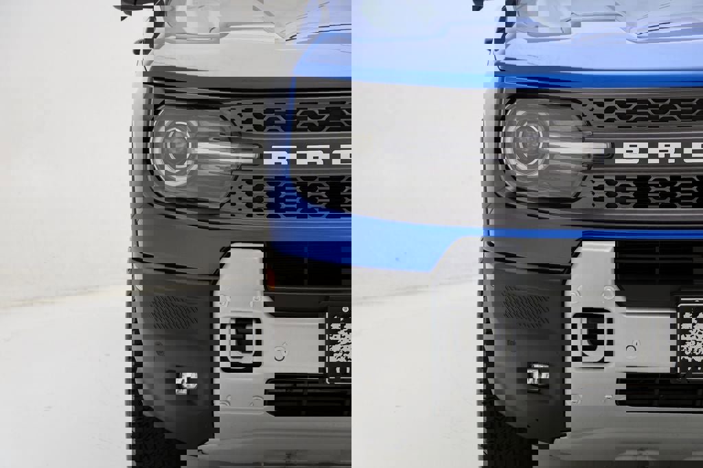 Used 2025 Ford Bronco Sport Badlands image 4