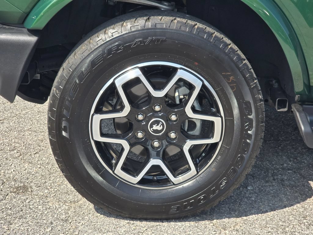 Used 2025 Ford Bronco Outer Banks AWD/4WD image 23