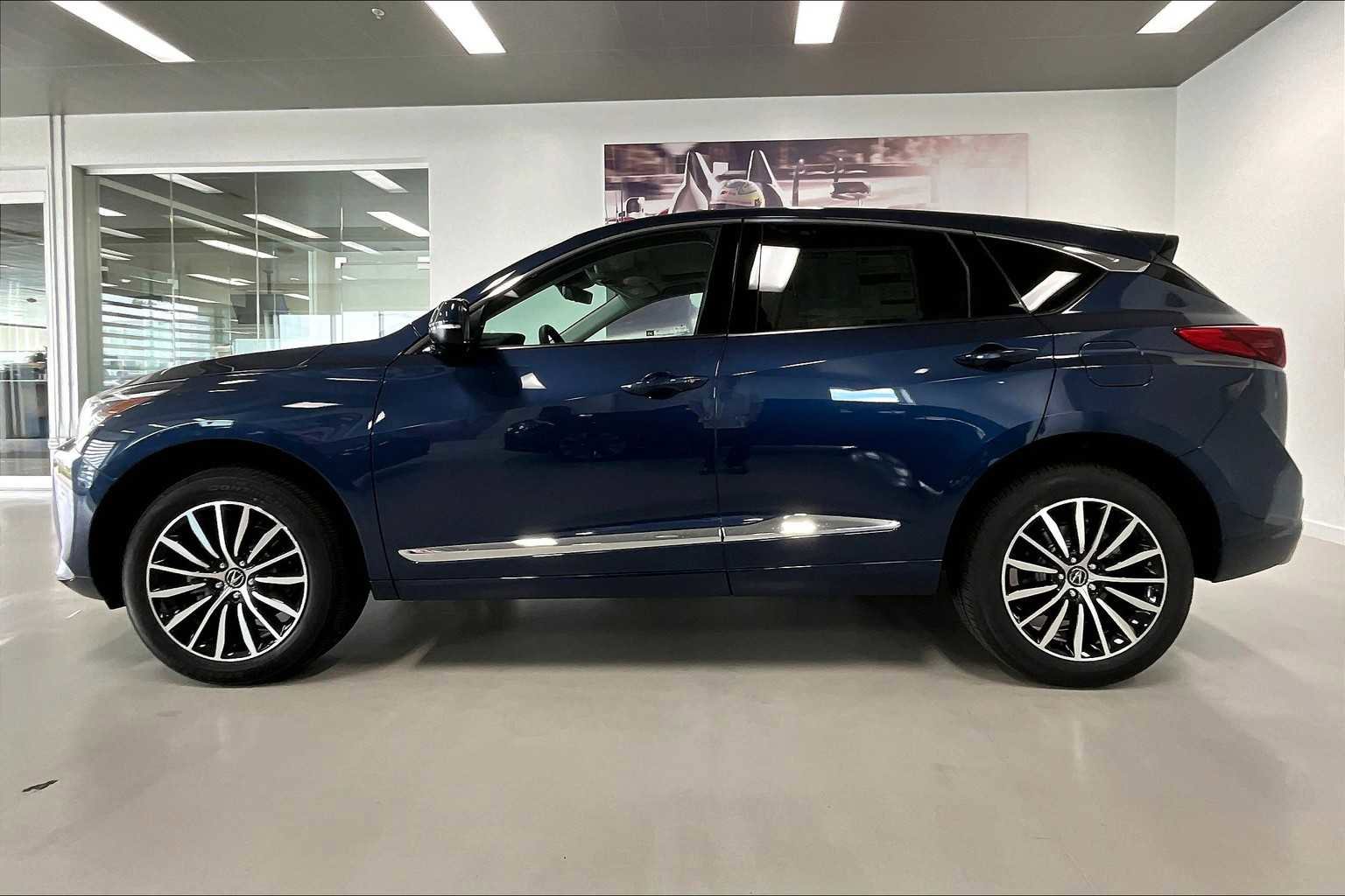New 2025 Acura RDX SH-AWD w/ Advance Package image 3