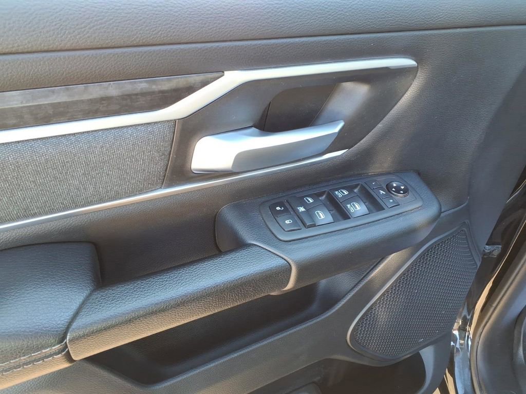 Used 2021 RAM 1500 Big Horn image 11