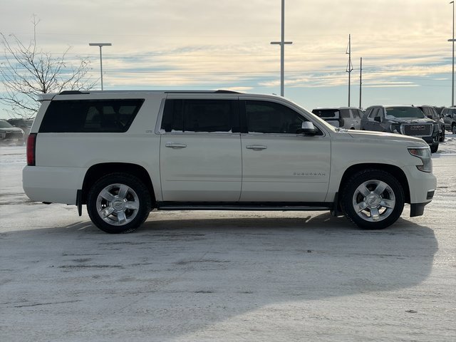 Used 2015 Chevrolet Suburban LTZ image 4
