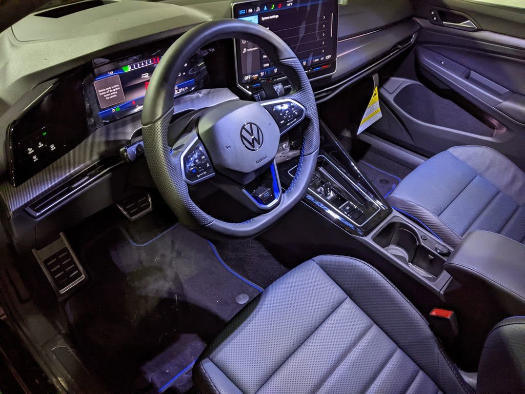 New 2026 Volkswagen Golf image 9