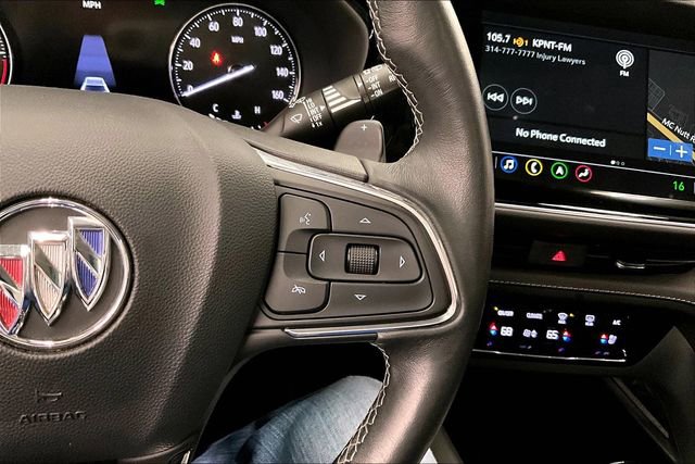 Used 2023 Buick Envision Avenir image 28