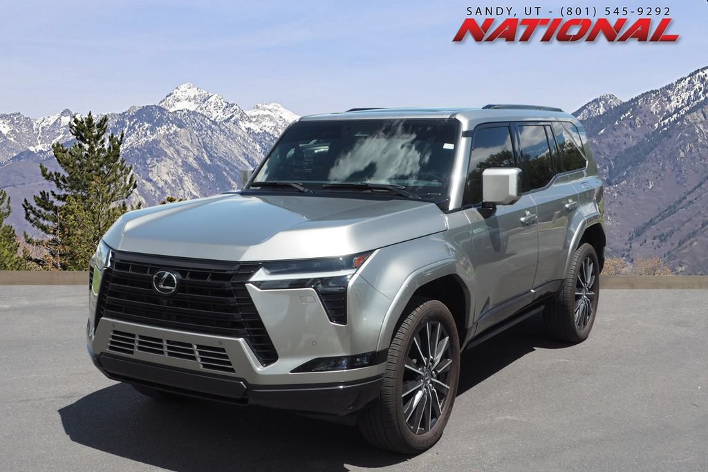 Used 2025 Lexus GX 550 w/ Accessory Package (31)