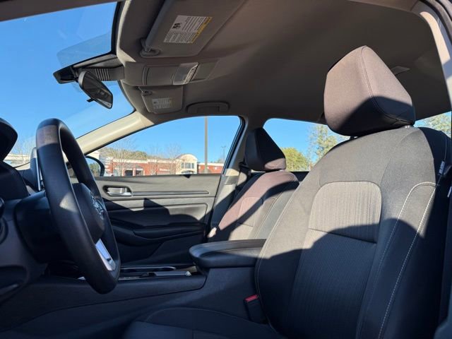 Used 2024 Nissan Altima 2.5 SV image 26