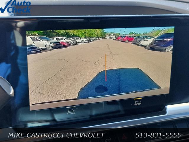 Used 2023 Chevrolet Silverado 1500 LT AWD/4WD image 16
