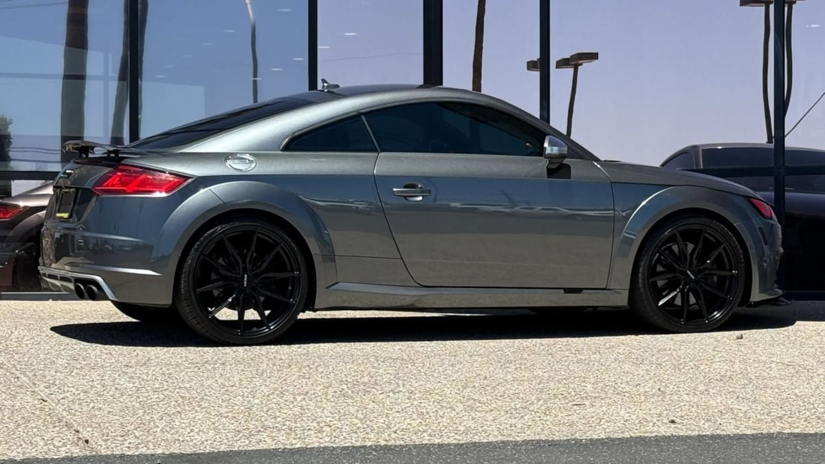 Used 2017 Audi TTS 2.0T Coupe w/ Technology Package AWD/4WD image 13