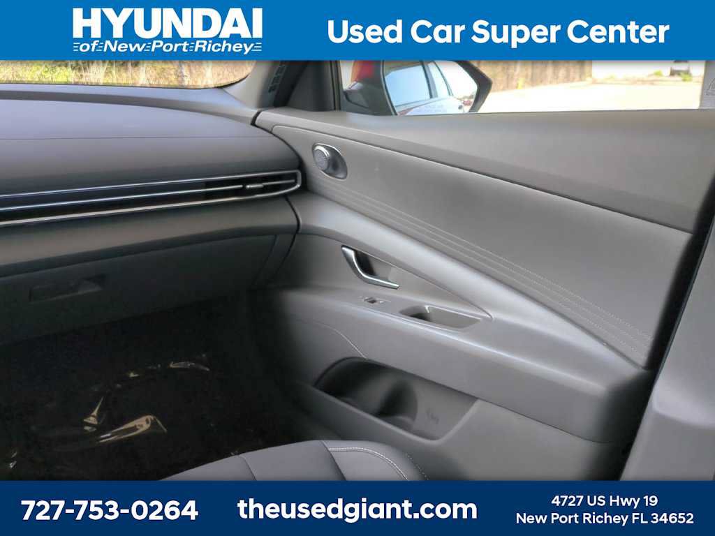 Used 2022 Hyundai Elantra Blue w/ Cargo Package FWD image 16