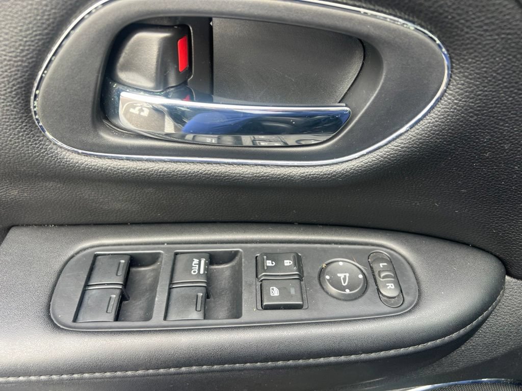 Used 2016 Honda HR-V EX-L image 7