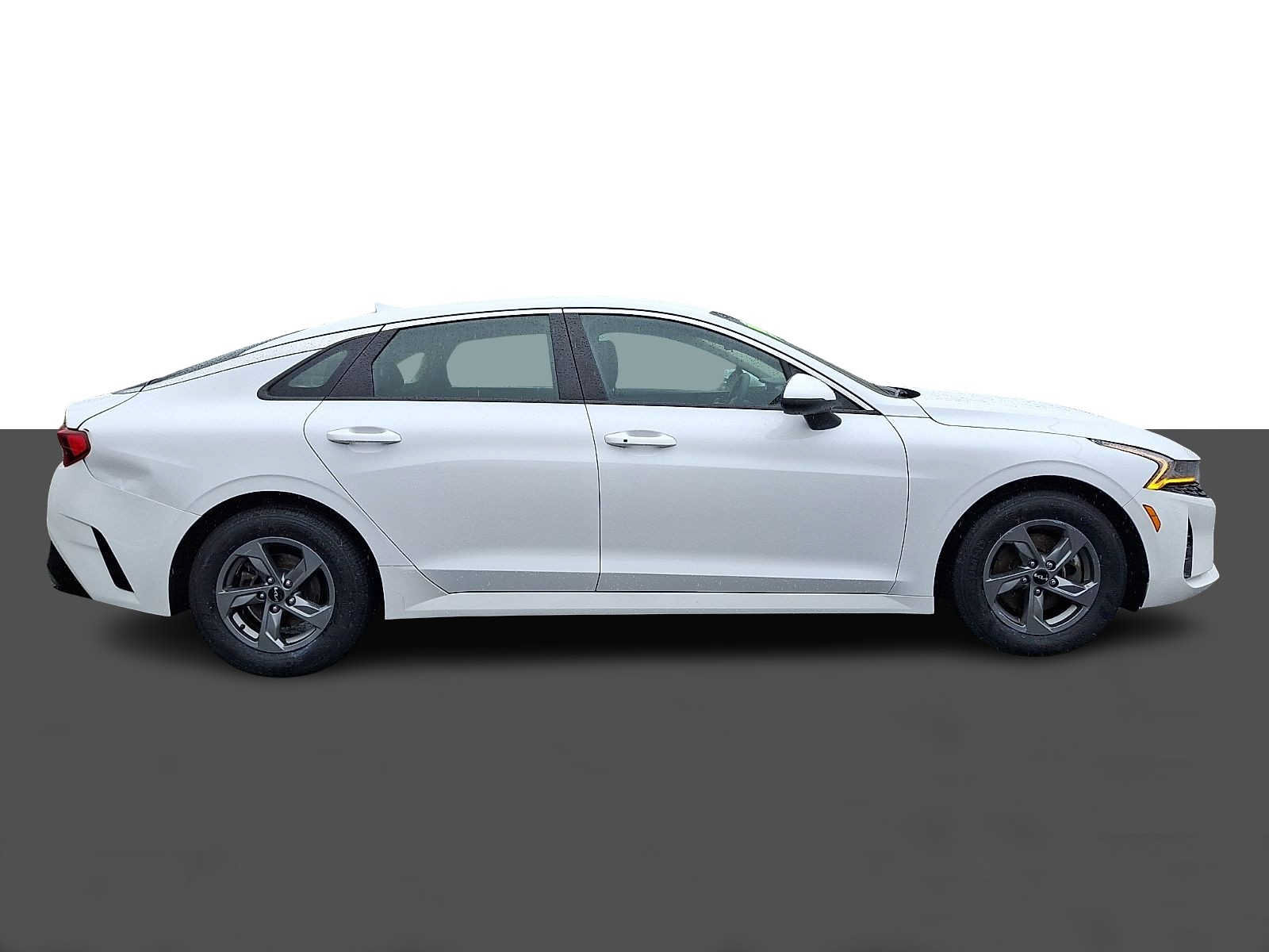 Used 2023 Kia K5 LXS FWD image 7