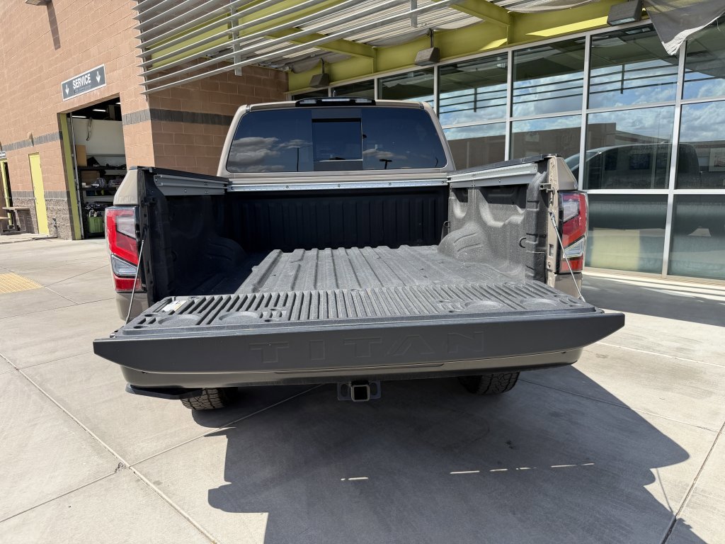 Used 2023 Nissan Titan PRO-4X w/ Pro-4x Convenience Package AWD/4WD image 39