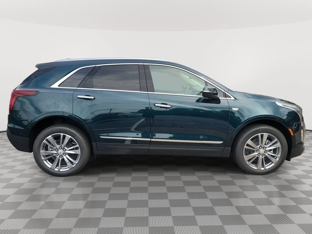 New 2026 Cadillac XT5 Premium Luxury w/ Driver Assist Package AWD/4WD image 3