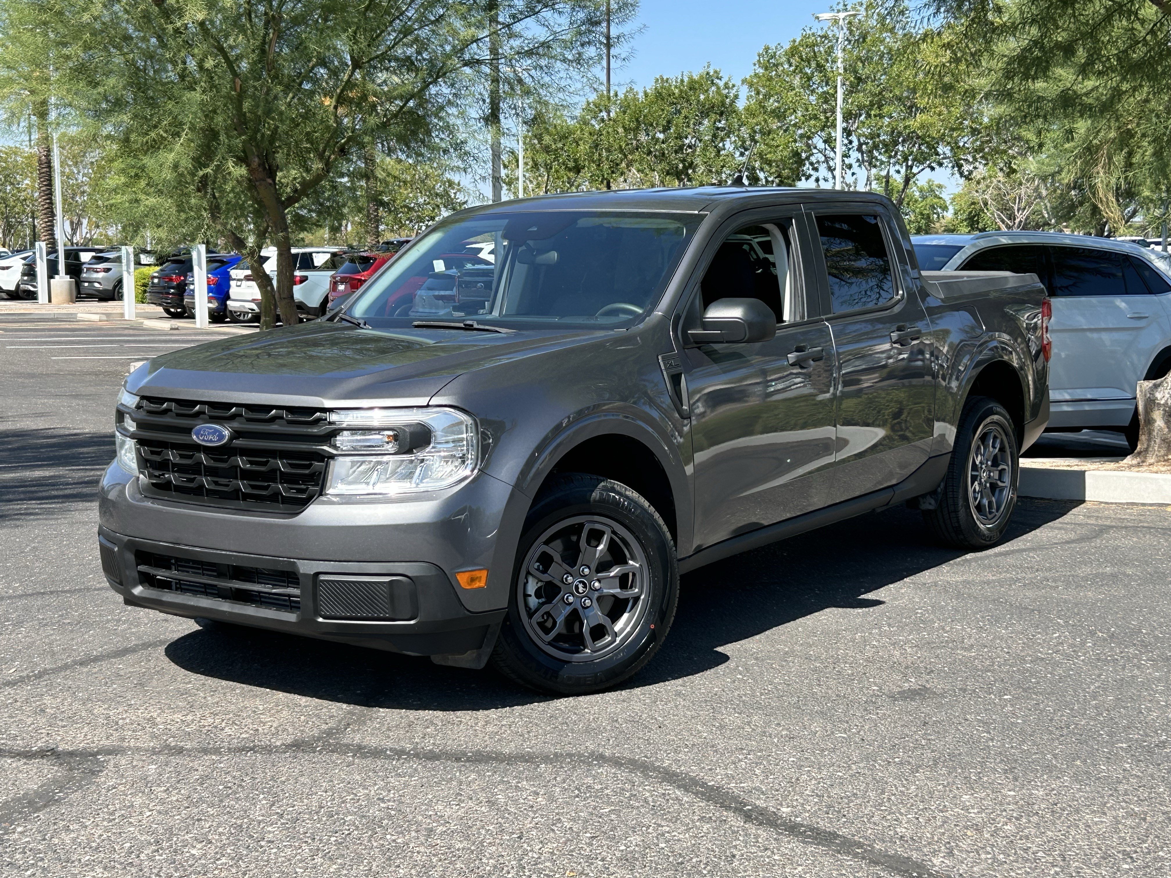 Used 2023 Ford Maverick XL FWD image 31