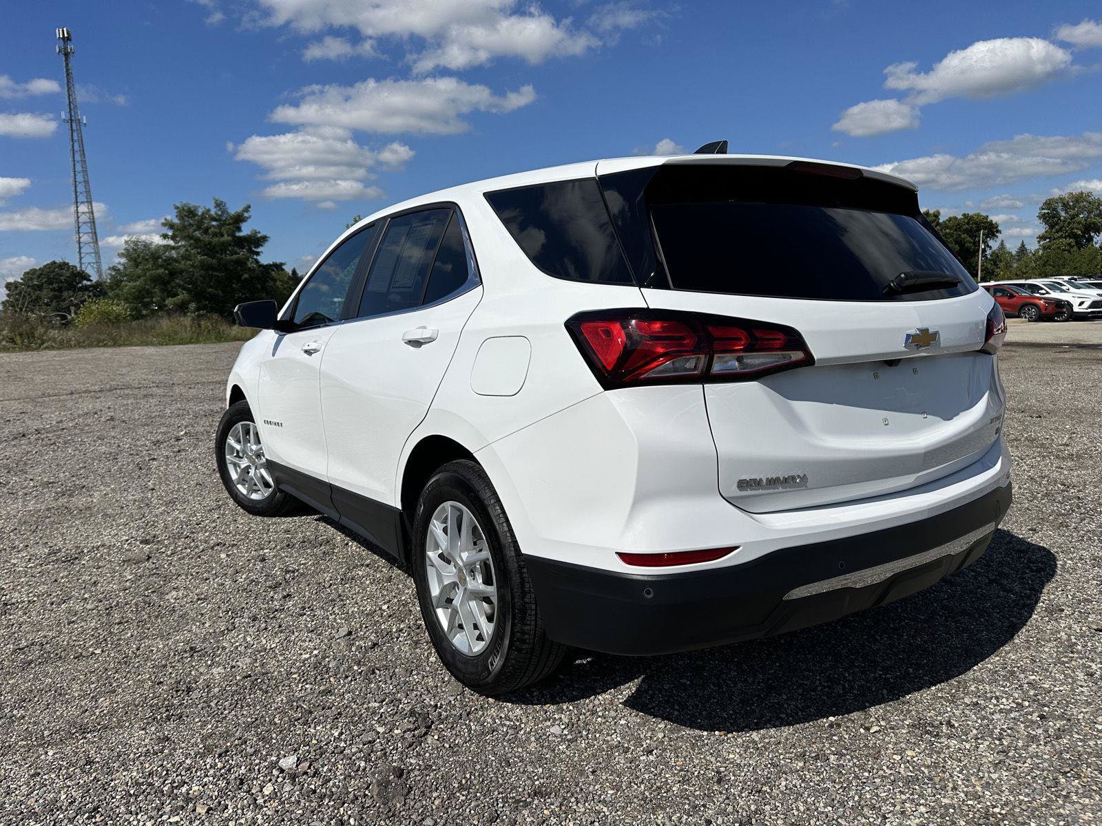 Certified 2024 Chevrolet Equinox LT FWD image 14