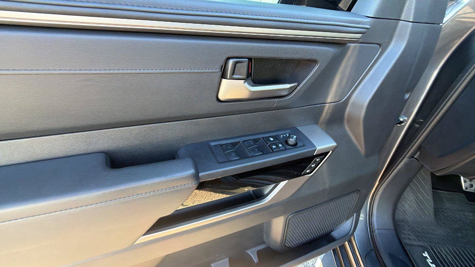 Used 2024 Toyota Tundra Limited w/ TRD Off-Road Package AWD/4WD image 15