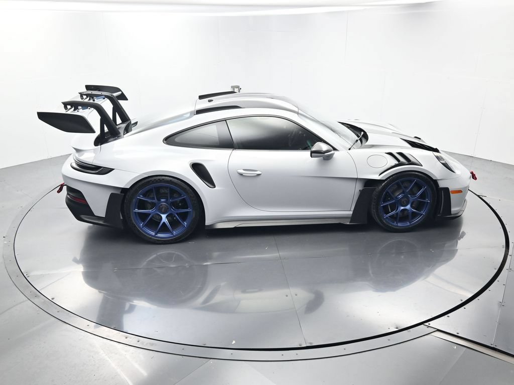 Certified 2025 Porsche 911 GT3 RS RWD image 45