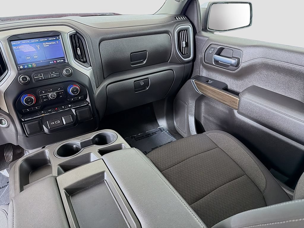 Used 2022 Chevrolet Silverado 1500 LT AWD/4WD image 33