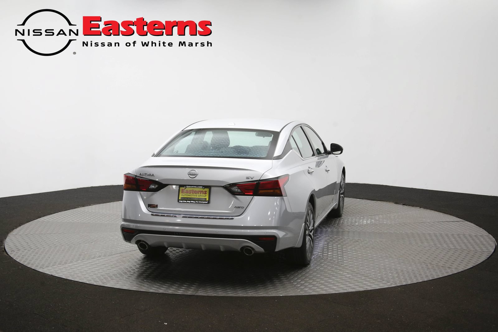 Used 2023 Nissan Altima 2.5 SV w/ SV Premium Package AWD/4WD image 40