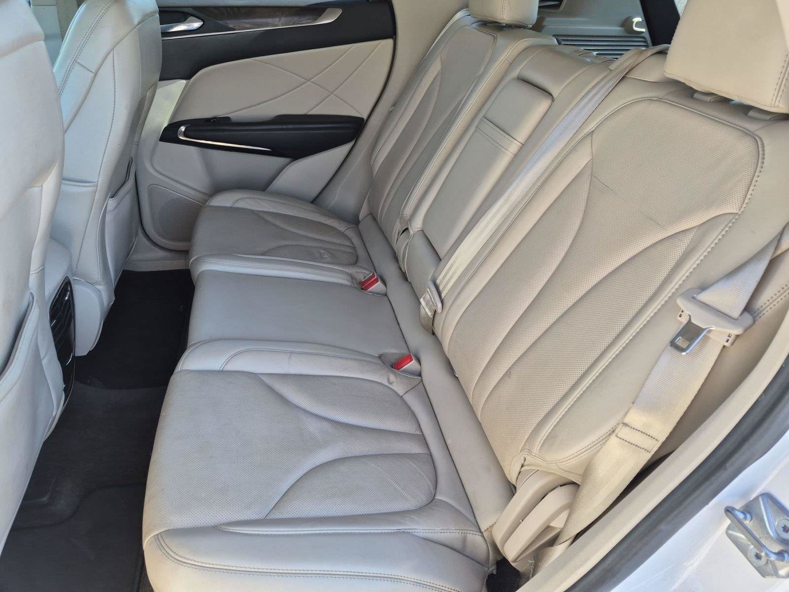 Used 2017 Lincoln MKC Reserve FWD image 11