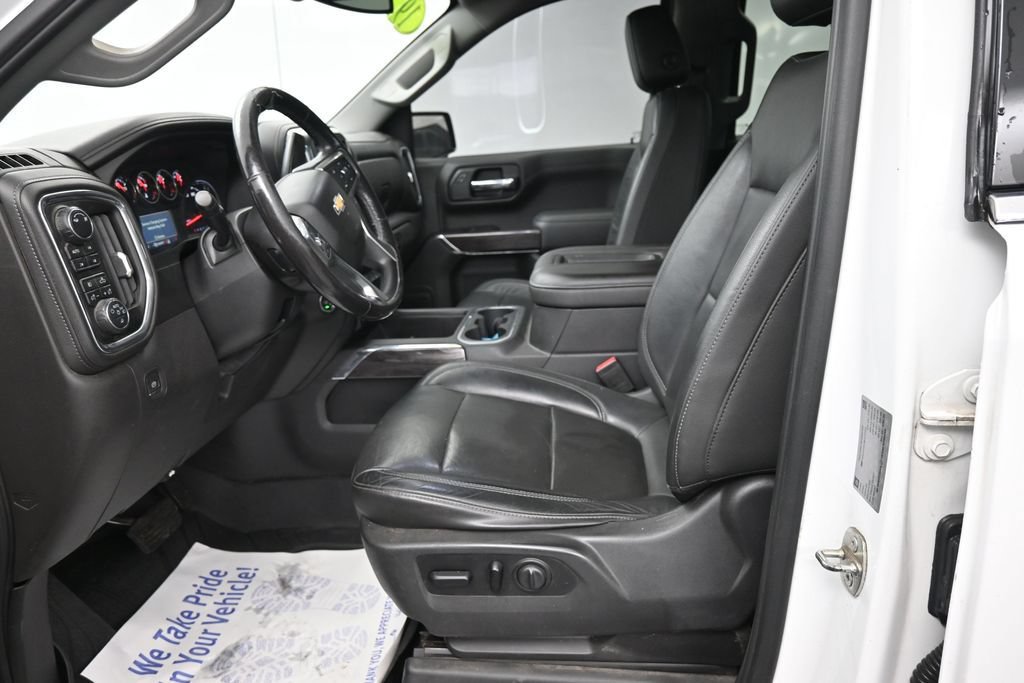 Used 2019 Chevrolet Silverado 1500 LTZ w/ LTZ Plus Package AWD/4WD image 27