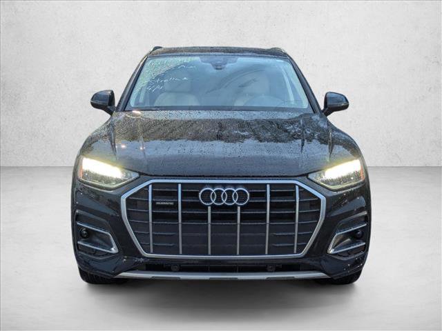 Used 2023 Audi Q5 2.0T Premium w/ Convenience Package image 2