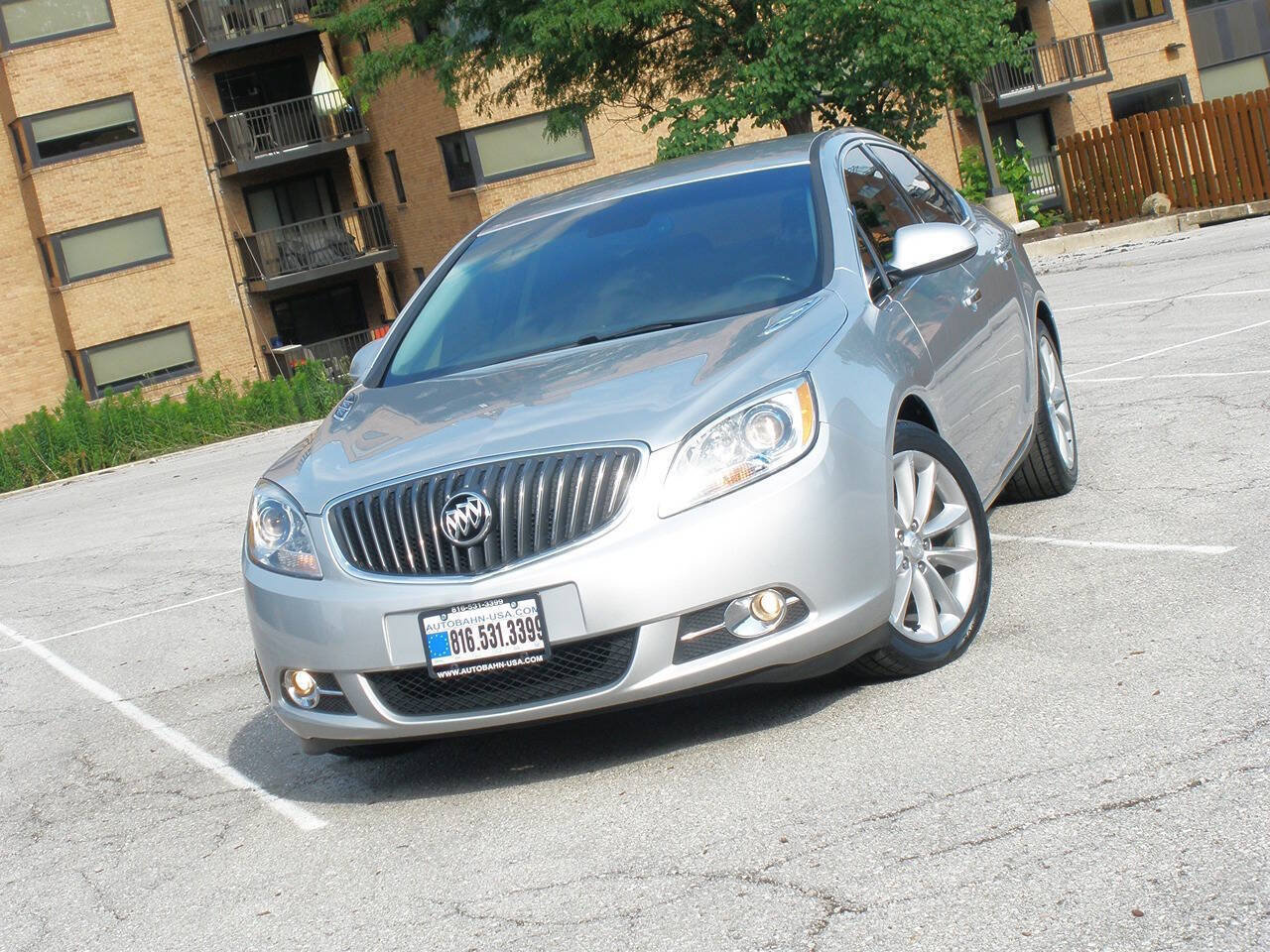 Used 2012 Buick Verano Leather FWD image 7