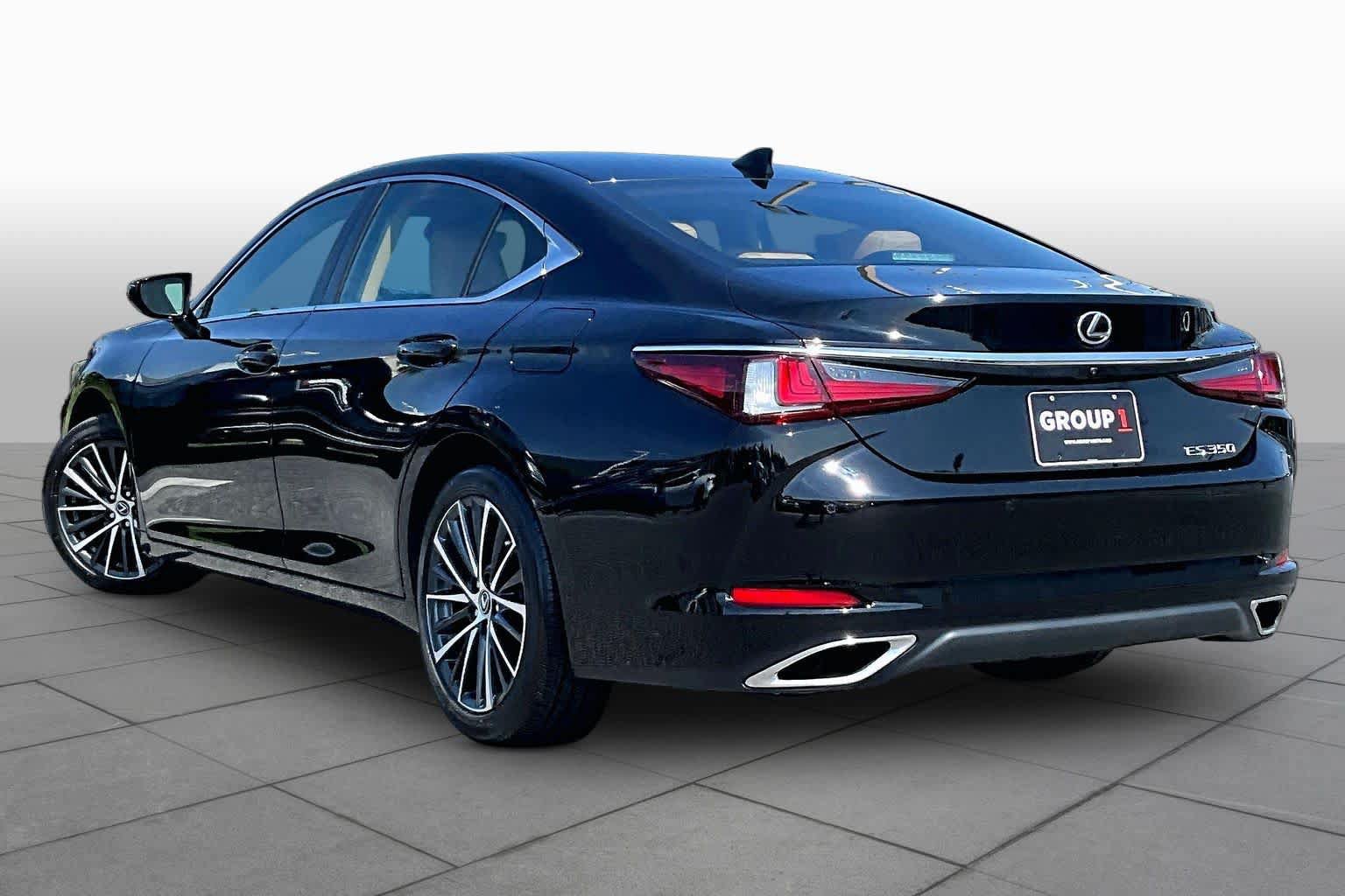 Used 2025 Lexus ES 350 w/ Premium Package FWD image 12