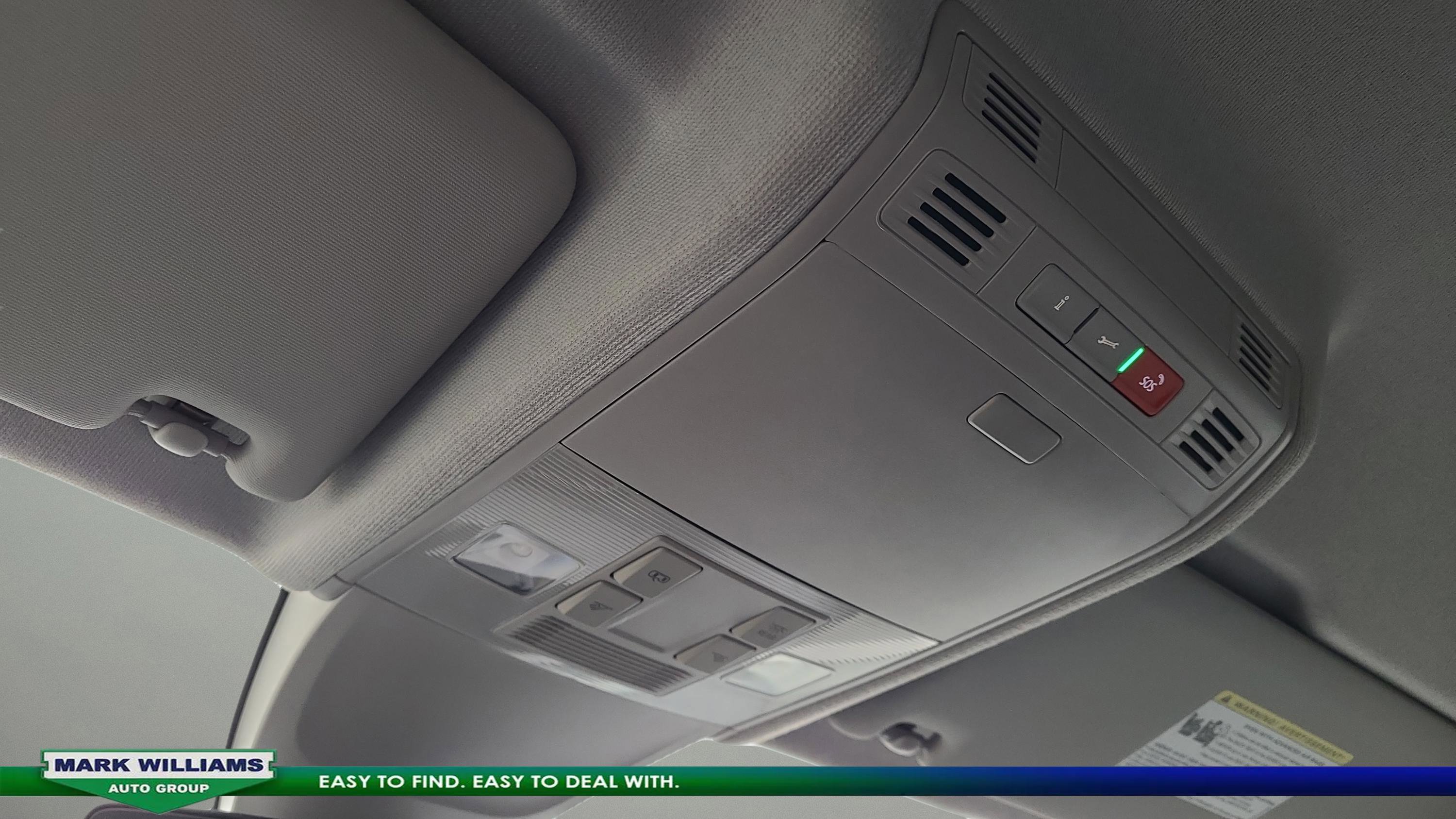 Used 2024 Volkswagen Tiguan SE image 24