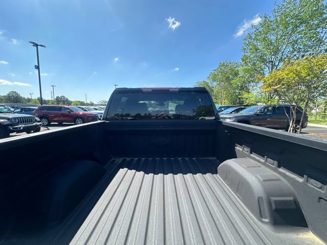 Used 2022 Chevrolet Silverado 1500 RST AWD/4WD image 13