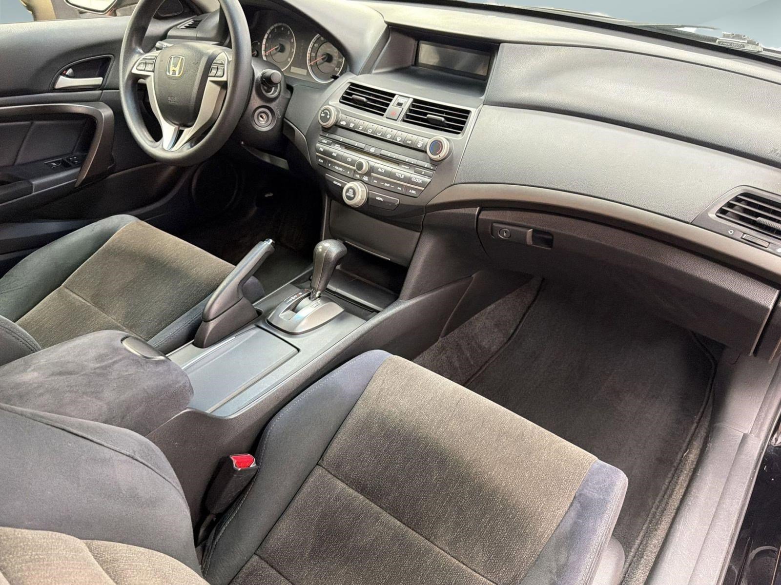 Used 2009 Honda Accord LX-S image 29