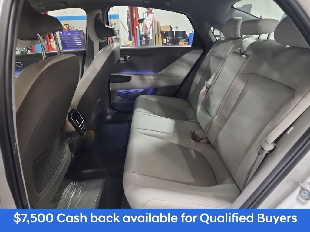 New 2025 Hyundai Ioniq 6 Limited image 30